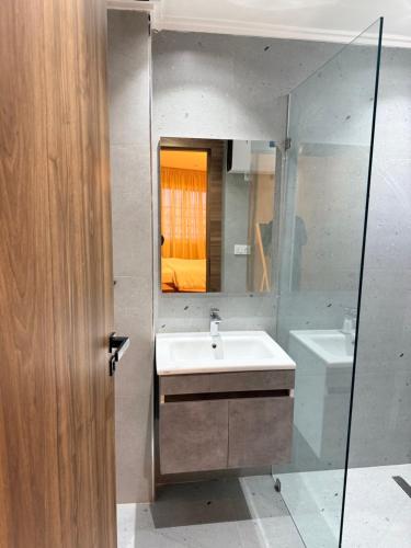 Koupelna v ubytování Suite Bahiya 15