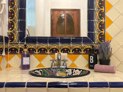 Foto San Miguel de Allendes asuva majutusasutuse Hotel Casa Loreto 29 San Miguel de Allende galeriist