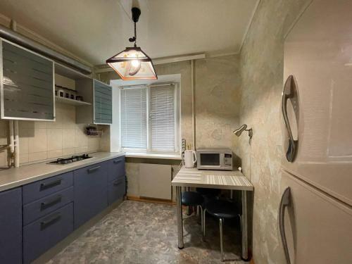 Køkken eller tekøkken på Центр города 2 кв