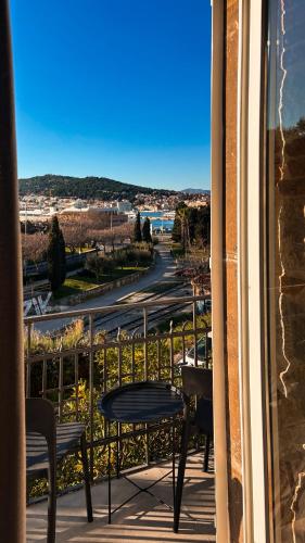 East Coast Deluxe Rooms