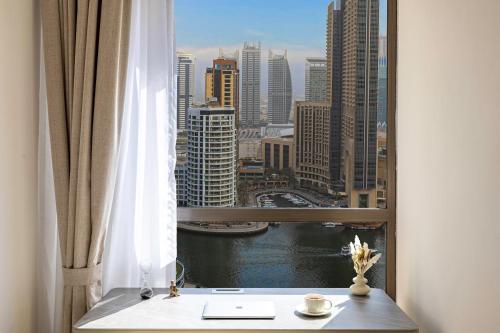 JBR By Luxe Living - Marina & Sea Views