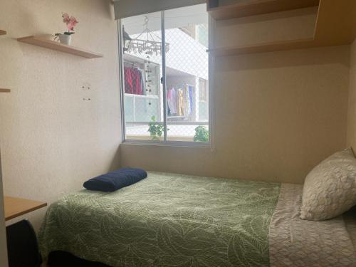 Postel nebo postele na pokoji v ubytování Departamento moderno con buena ubicación