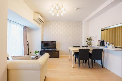 青葉邸-HOSHIZORA 1006-Near Dotonbori 2LDK Premium Tower Residence