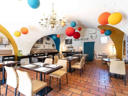 Posezení v ubytování Mercure Aix-En-Provence Sainte-Victoire