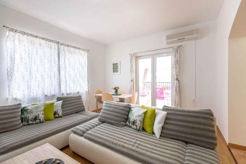 Χώρος καθιστικού στο Apartment Rogoznica - Sibenik Riviera 36422