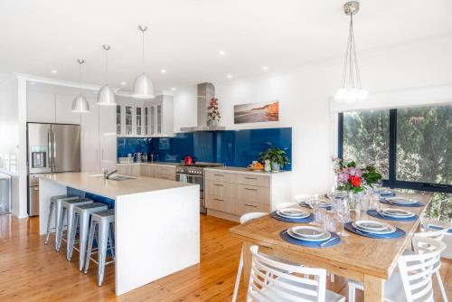 Kuchyň nebo kuchyňský kout v ubytování Kareela Winds