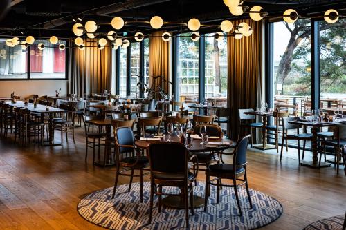 Restaurace v ubytování Kusthotellet Styrsö