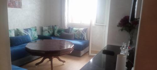 Zona de estar de Bel appart lumineux avec vue imprenable sur la mer et la montagne