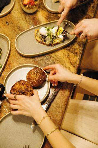 Đồ ăn tại/gần khách sạn