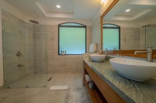 Koupelna v ubytování Casa Patron 6 bdrs pool in Los Suenos