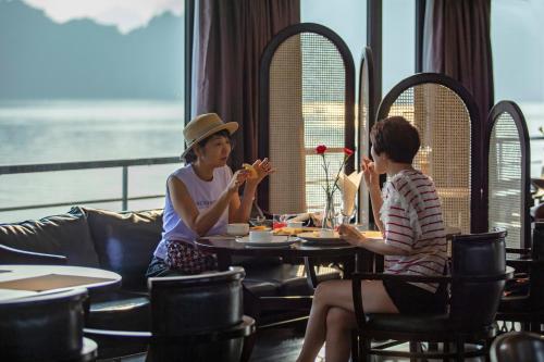 Gallery image of Halong & Bai Tu Long Cruises in Ha Long
