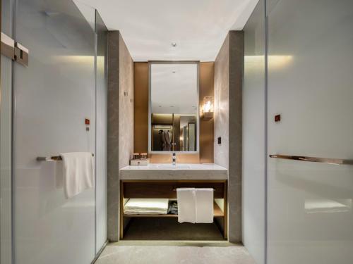 Gallery image of Kaiyuan Mingting Hotel, Shanghai International Tourism and Resorts Zone in Zhuqiao