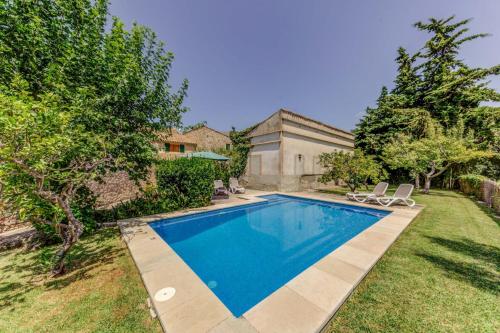 Villa Son March Petit by Sealand Villas