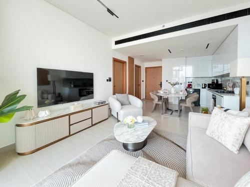 Elegant 1BR Unit with Premium Finish