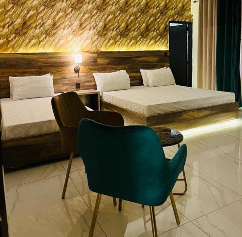 Postel nebo postele na pokoji v ubytování Hotel Exclusive