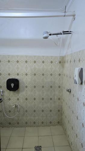 Ένα μπάνιο στο Manyatta Hotels & Apartments