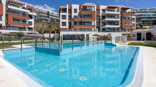 Serenity Sky Views Penthouse with private pool