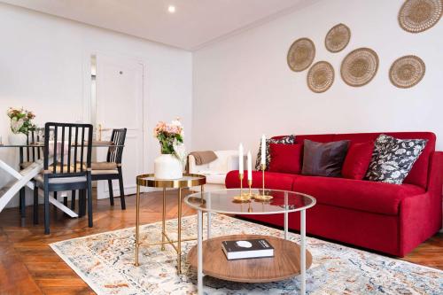 6 Guests Flat Champs Elysees 2 BDR