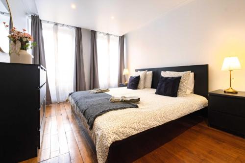 6 Guests Flat Champs Elysees 2 BDR