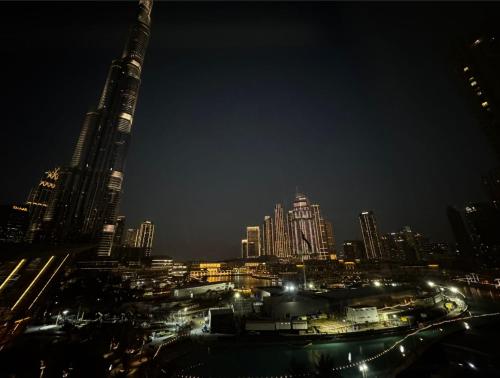 Luxurious Unit With Fountain & Burj Khalifa View