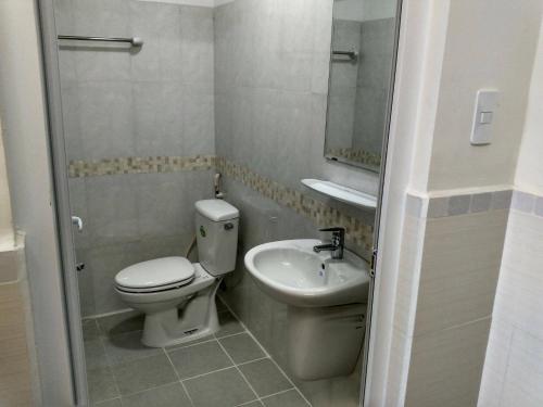 Ένα μπάνιο στο Bích Thảo Hotel