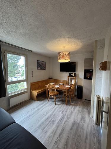 Champame - A4 - Studio proche pistes - 4 pers