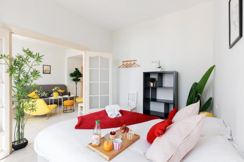 BnGo l Sunshine Suite l 2ch, 7p, vue mer, centre