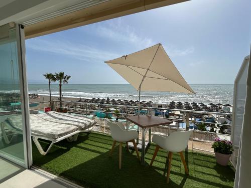Carihuela Beach Apartamentos