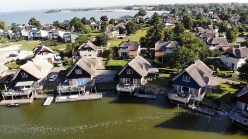 Příroda nedaleko prázdninového areálu