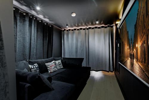 The Black Box-Wyndale Signature Stays photo 7