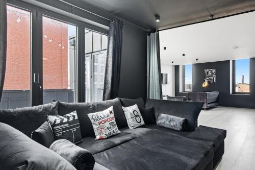 The Black Box-Wyndale Signature Stays photo 10