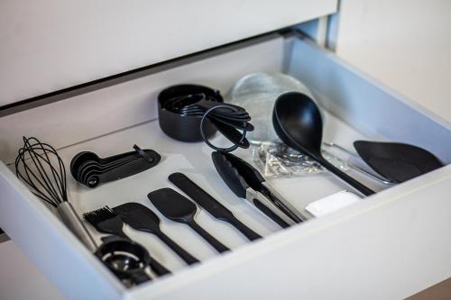 The Black Box-Wyndale Signature Stays photo 23