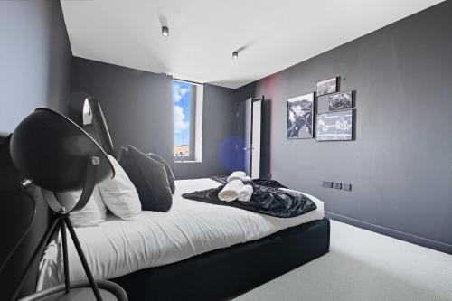 The Black Box-Wyndale Signature Stays photo 33