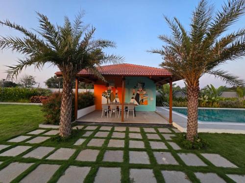 Bassein majutusasutuses Nyra Luxuria where nature feels like home või selle lähedal