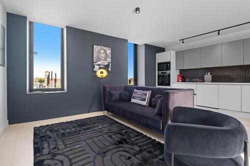 The Black Box-Wyndale Signature Stays photo 70