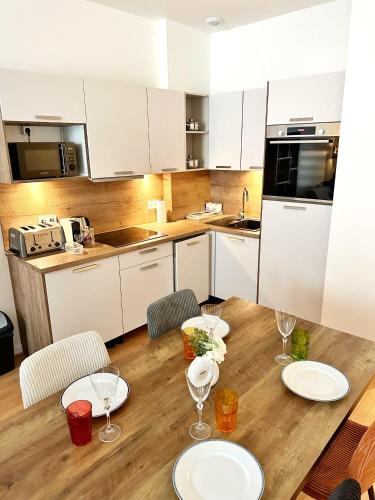 Celine 28 Appartement au 16eme arrondissement, Victor hugo Prestige