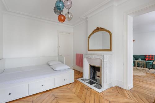 Central Paris l Mid-Term l Marais in 10min