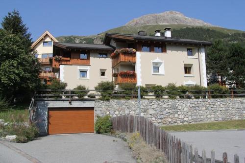 Nespecifikovaný výhled na hory nebo výhled na hory při pohledu z apartmánu