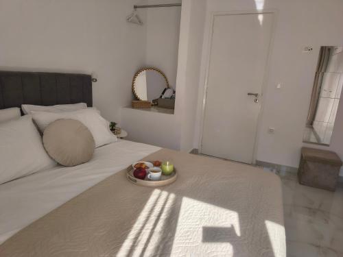 Rodini Home Ylia - Maisonette with yard