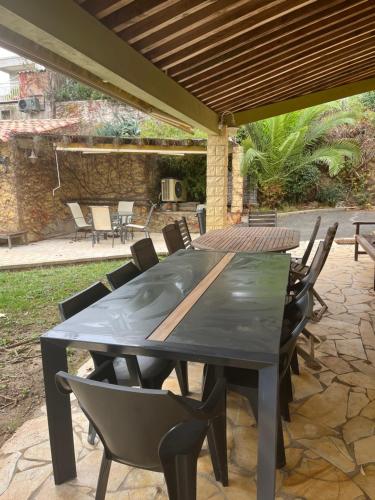 Patio nebo venkovní prostory v ubytování Villa Ecluses Mediterranee