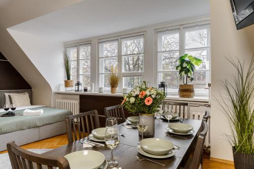 Lumina duplex apartment in Old Town Warsaw