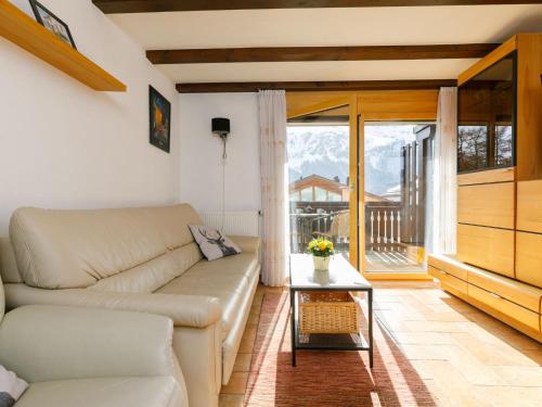 Apartment Apt-31 by Interhome