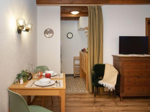 Studio L'Eden 10 by Interhome