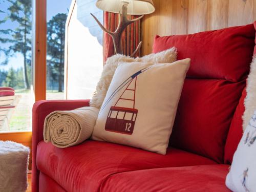 Apartment Les Pierres C 3 by Interhome