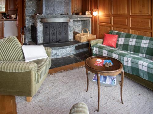 Posezení v ubytování Chalet Chalet Les Portes by Interhome