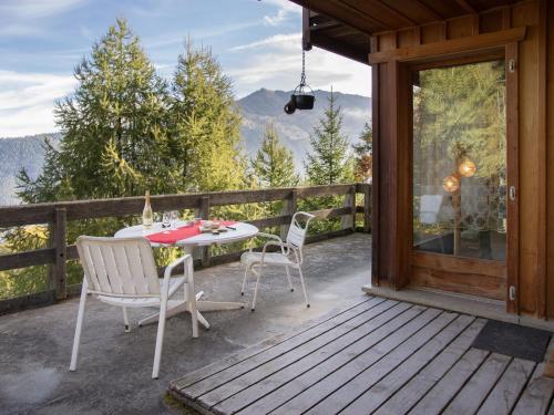 Chalet Chalet Les Portes by Interhome