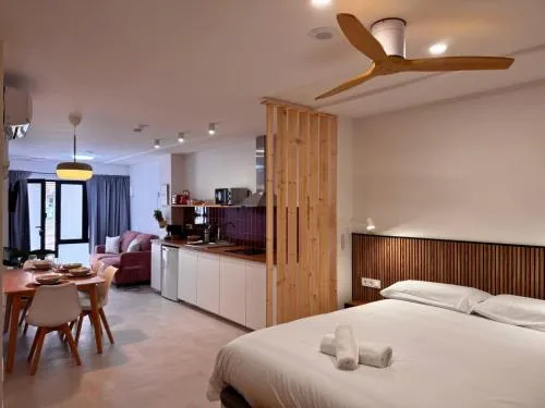 Ruzafa & Oceanografic Suites by Illetes Flats photo 9