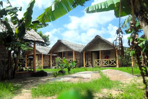 Vườn quanh Shanthi Dhama Resort, Hampi