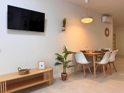 Ruzafa & Oceanografic Suites by Illetes Flats photo 47