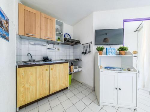 Apartment Les Floralies II-4 by Interhome